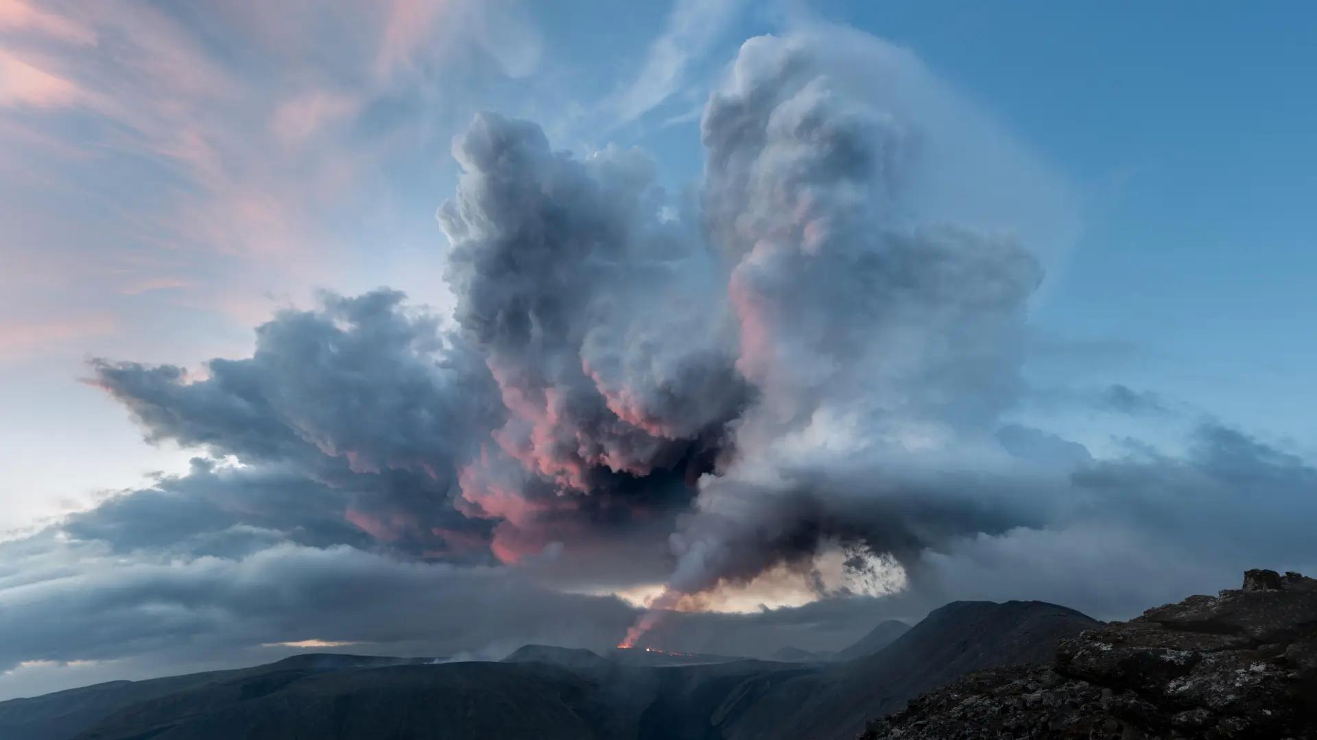 云 风景 冰岛 自然 火山 烟雾 电脑壁纸 8K壁纸